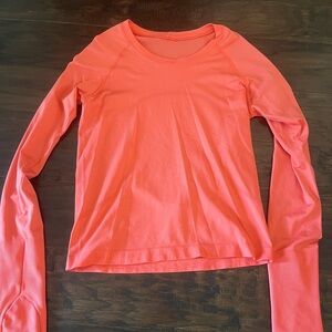 Lululemon race length long sleeve swiftly tech